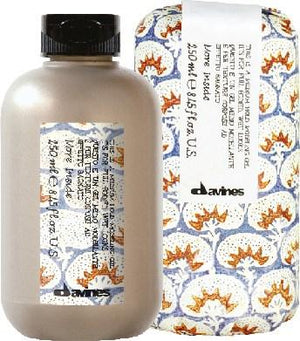 This is a Medium Hold Modeling Gel