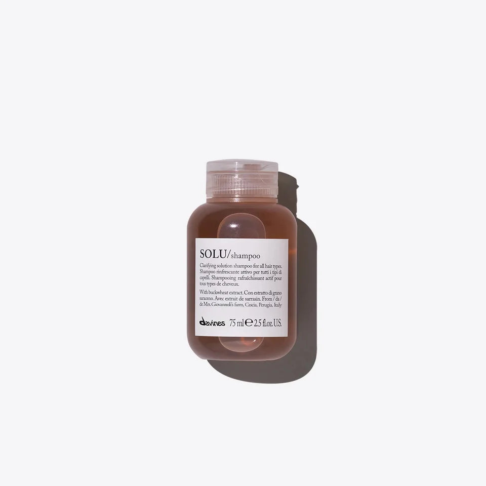 Solu Shampoo - Clarifying for All Hair Types
